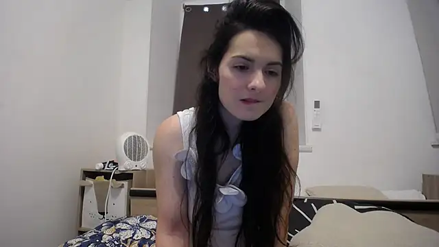 Snapshot of desirmiss1 chatting on 16, 2, 2025 desirmiss1 online show from 16, 2, 2025