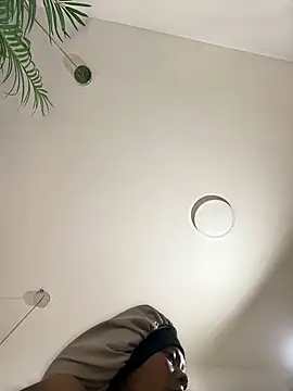 Tayra Siny online show from 8, 3, 2025