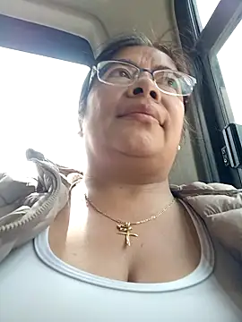 Snapshot of __valentina18 chatting on 14, 12, 2024   valentina18 online show from 14, 12, 2024