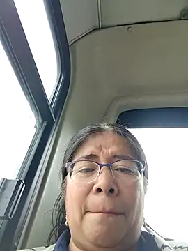 Snapshot of __valentina18 chatting on 21, 12, 2024   valentina18 online show from 21, 12, 2024