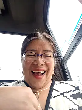 Snapshot of __valentina18 chatting on 28, 12, 2024   valentina18 online show from 28, 12, 2024