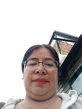 Snapshot of __valentina18 chatting on 3, 1, 2025   valentina18 online show from 3, 1, 2025