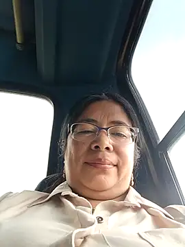 Snapshot of __valentina18 chatting on 25, 1, 2025   valentina18 online show from 25, 1, 2025