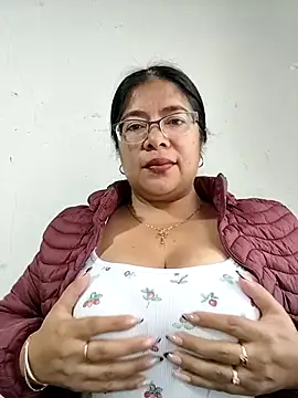   valentina18 online show from 13, 11, 2025