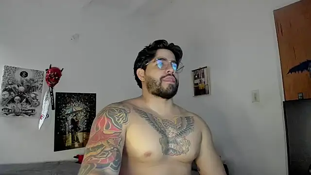 Snapshot of _Coddygold_ chatting on 24, 1, 2025 Coddygold online show from 24, 1, 2025