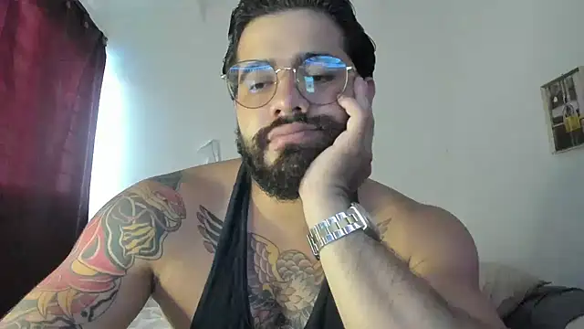 Snapshot of _Coddygold_ chatting on 5, 3, 2025 Coddygold online show from 5, 3, 2025