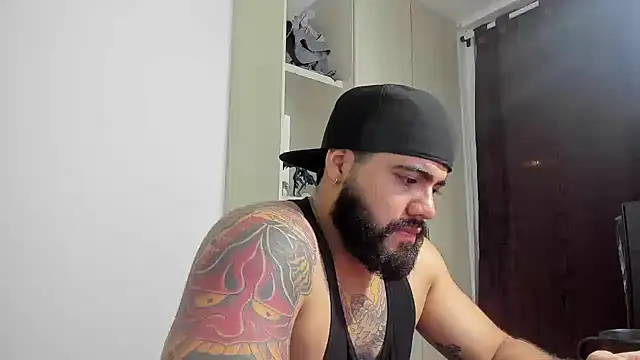 Snapshot of _Coddygold_ chatting on 16, 10, 2025 Coddygold online show from 16, 10, 2025