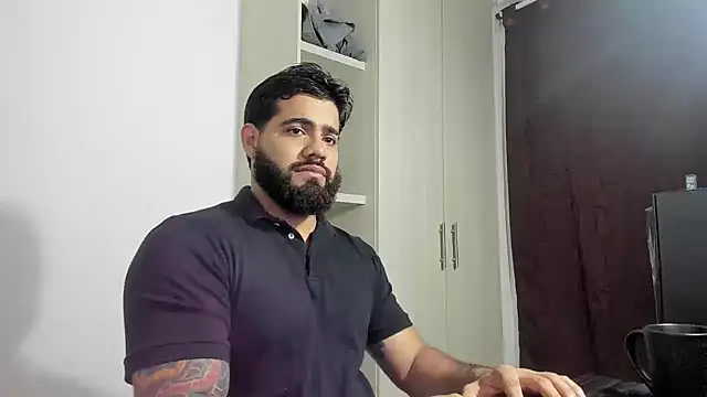 Snapshot of _Coddygold_ chatting on 30, 10, 2025 Coddygold online show from 30, 10, 2025