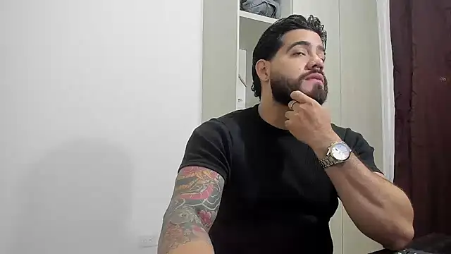 Snapshot of _Coddygold_ chatting on 1, 12, 2025 Coddygold online show from 1, 12, 2025