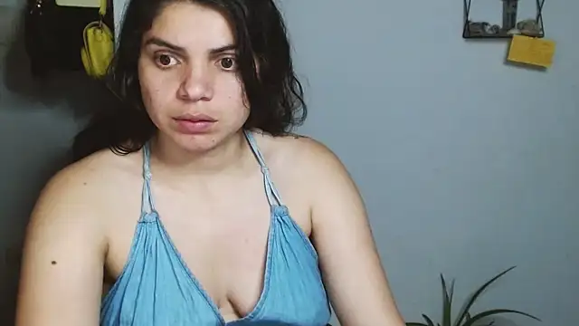 Snapshot of Nikkykora15 chatting on 24, 1, 2025 Nikkykora15 online show from 24, 1, 2025