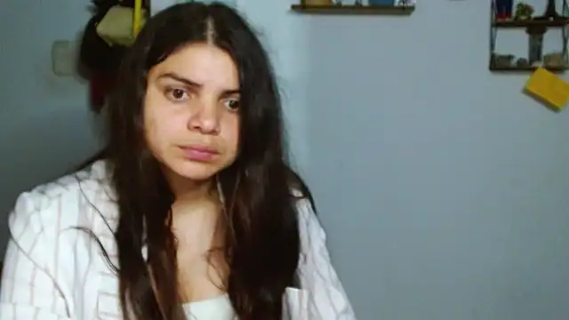 Snapshot of Nikkykora15 chatting on 4, 2, 2025 Nikkykora15 online show from 4, 2, 2025