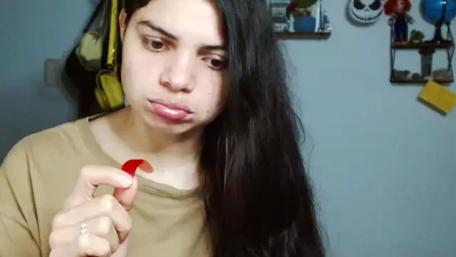 Snapshot of Nikkykora15 chatting on 5, 2, 2025 Nikkykora15 online show from 5, 2, 2025