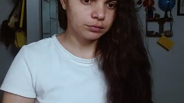 Snapshot of Nikkykora15 chatting on 13, 2, 2025 Nikkykora15 online show from 13, 2, 2025