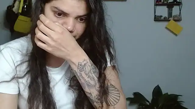 Snapshot of Nikkykora15 chatting on 13, 2, 2025 Nikkykora15 online show from 13, 2, 2025