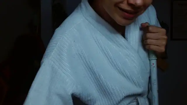 Snapshot of Nikkykora15 chatting on 15, 2, 2025 Nikkykora15 online show from 15, 2, 2025