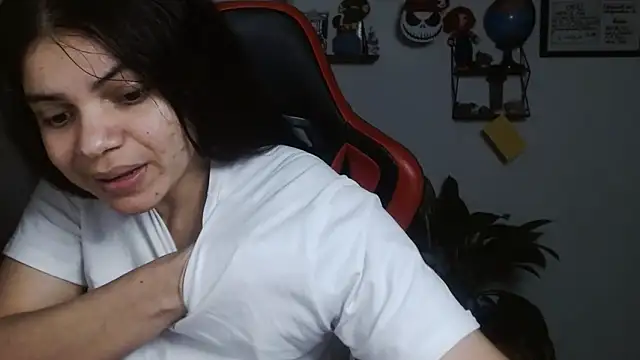 Snapshot of Nikkykora15 chatting on 20, 3, 2025 Nikkykora15 online show from 20, 3, 2025