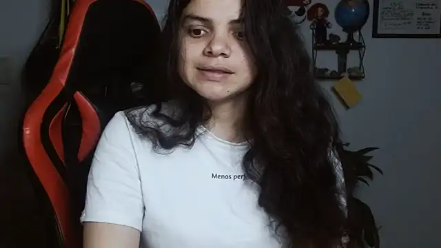 Snapshot of Nikkykora15 chatting on 20, 3, 2025 Nikkykora15 online show from 20, 3, 2025