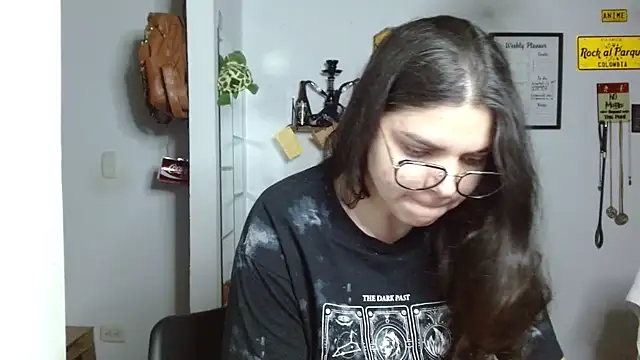 Snapshot of Nikkykora15 chatting on 14, 9, 2025 Nikkykora15 online show from 14, 9, 2025