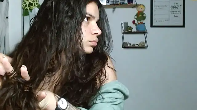 Snapshot of Nikkykora15 chatting on 28, 9, 2025 Nikkykora15 online show from 28, 9, 2025