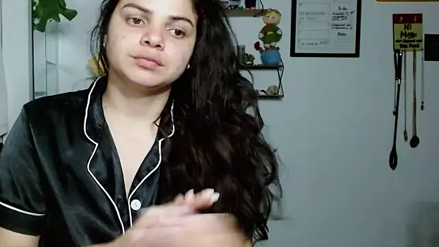 Snapshot of Nikkykora15 chatting on 30, 9, 2025 Nikkykora15 online show from 30, 9, 2025