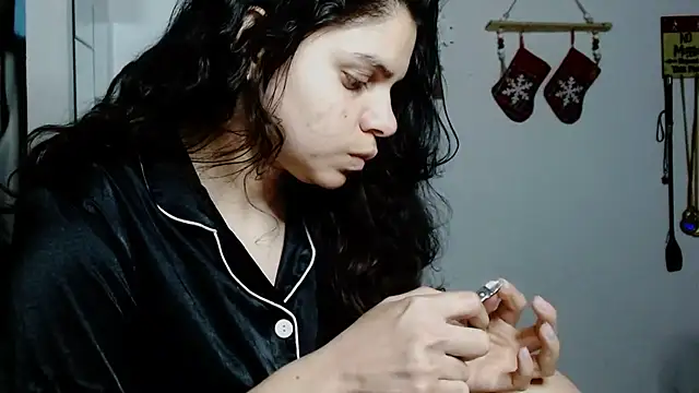 Snapshot of Nikkykora15 chatting on 27, 11, 2025 Nikkykora15 online show from 27, 11, 2025