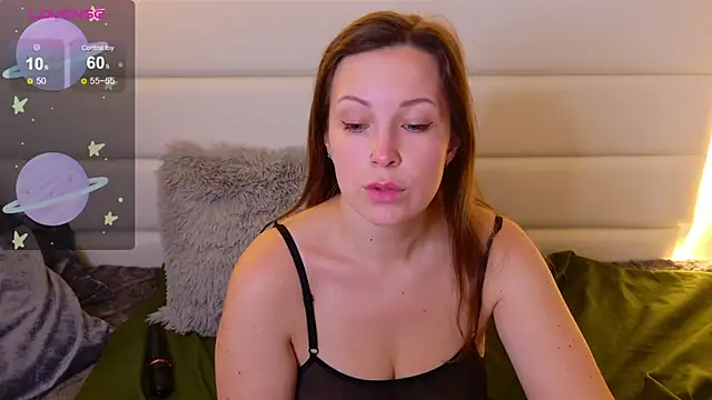 Snapshot of ArielHunt chatting on 29, 9, 2025 ArielHunt online show from 29, 9, 2025