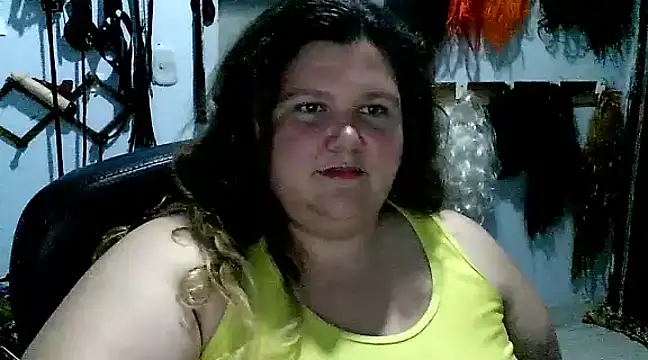 Snapshot of squirt322bbw chatting on 6, 3, 2025 squirt322bbw online show from 6, 3, 2025