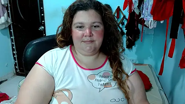 Snapshot of squirt322bbw chatting on 9, 11, 2025 squirt322bbw online show from 9, 11, 2025