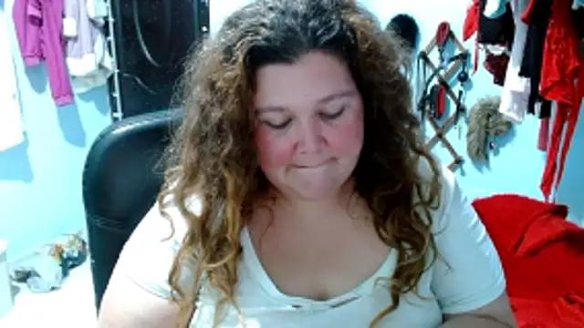 Snapshot of squirt322bbw chatting on 2, 12, 2025 squirt322bbw online show from 2, 12, 2025