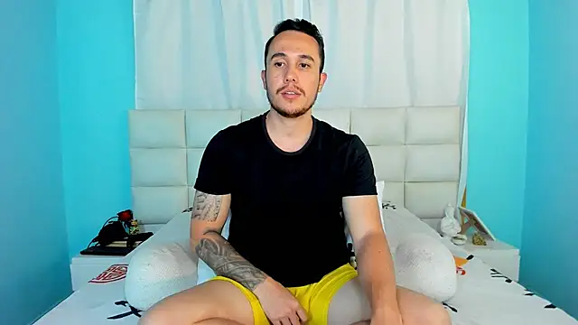 Snapshot of juan__jimenez chatting on 4, 11, 2025 juan jimenez online show from 4, 11, 2025