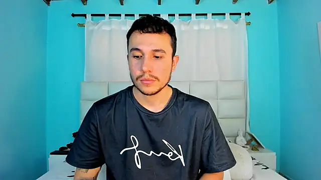 Snapshot of juan__jimenez chatting on 10, 11, 2025 juan jimenez online show from 10, 11, 2025