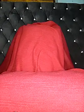 pussyqueene online show from 4, 2, 2026