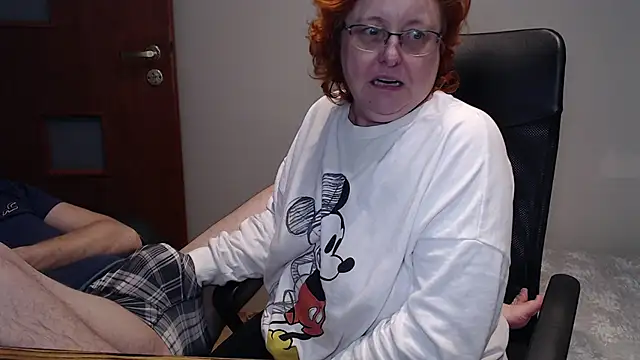 JoannaAndNeighbour online show from 6, 2, 2025