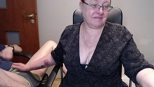 JoannaAndNeighbour online show from 9, 2, 2025