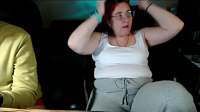 JoannaAndNeighbour online show from 3, 12, 2025