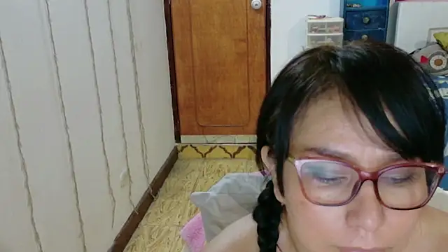 hottplay online show from 17, 9, 2025