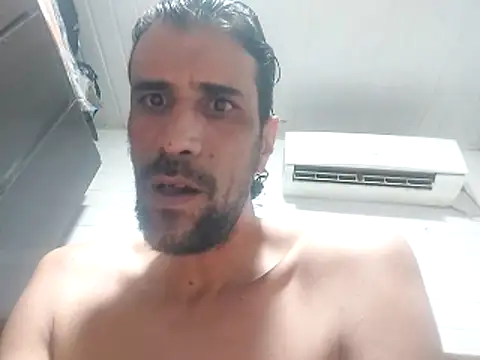 Hotcasados69 online show from 5, 2, 2026