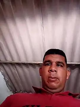Snapshot of El-reyleon chatting on 24, 4, 2026 El-reyleon online show from 24, 4, 2026