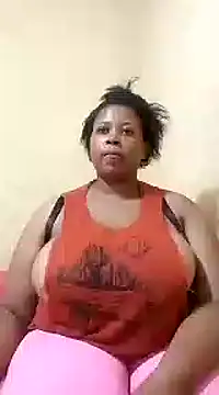 Snapshot of Sexy-queen99xx chatting on 16, 2, 2025 Sexy-queen99xx online show from 16, 2, 2025