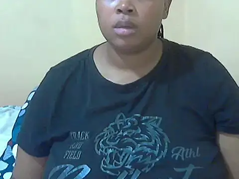 Snapshot of Sexy-queen99xx chatting on 27, 2, 2025 Sexy-queen99xx online show from 27, 2, 2025