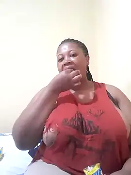 Snapshot of Sexy-queen99xx chatting on 18, 3, 2025 Sexy-queen99xx online show from 18, 3, 2025