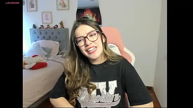 Snapshot of samysweet_8 chatting on 16, 9, 2025 samysweet 8 online show from 16, 9, 2025