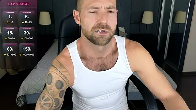 Snapshot of Rory_Reed chatting on 20, 10, 2025 Rory Reed online show from 20, 10, 2025