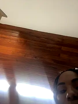 Sara Boom online show from 11, 10, 2025