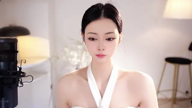 Ocean--Lili online show from 8, 1, 2026