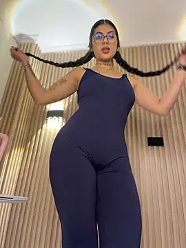 Sarasanders 4 online show from 7, 1, 2026