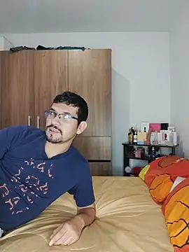 Isaandysex2428 online show from 15, 11, 2025