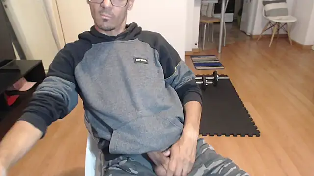 guachin hunk online show from 14, 10, 2025