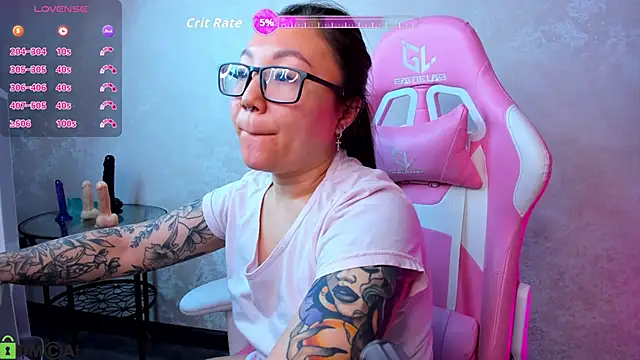 Snapshot of gentle_muse chatting on 8, 11, 2025 gentle muse online show from 8, 11, 2025