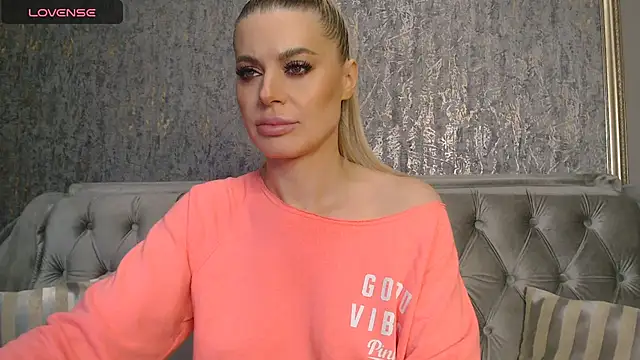 BlondieStar online show from 4, 2, 2026